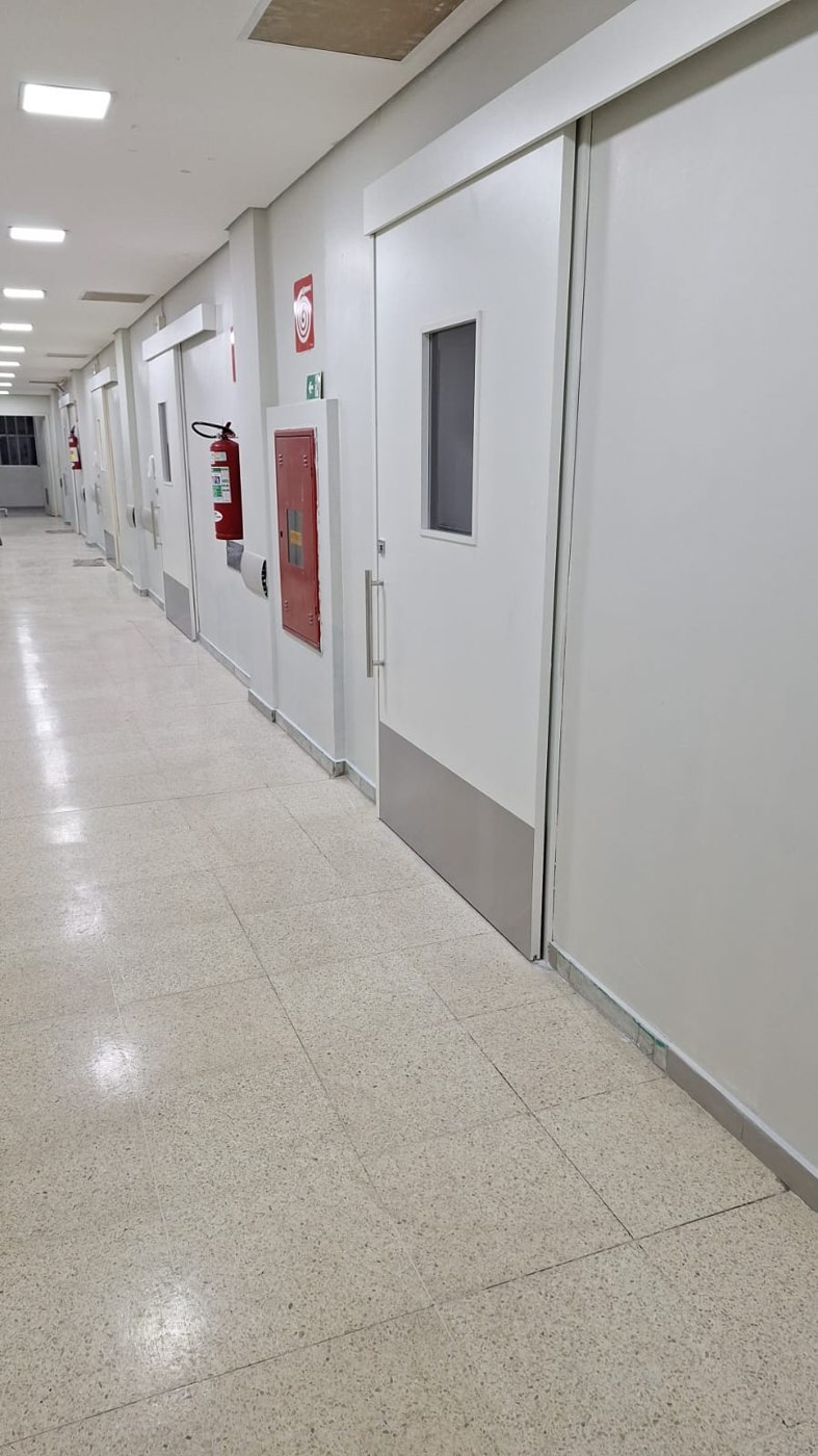 Reforma e ampliação das Enfermarias — HUCM
