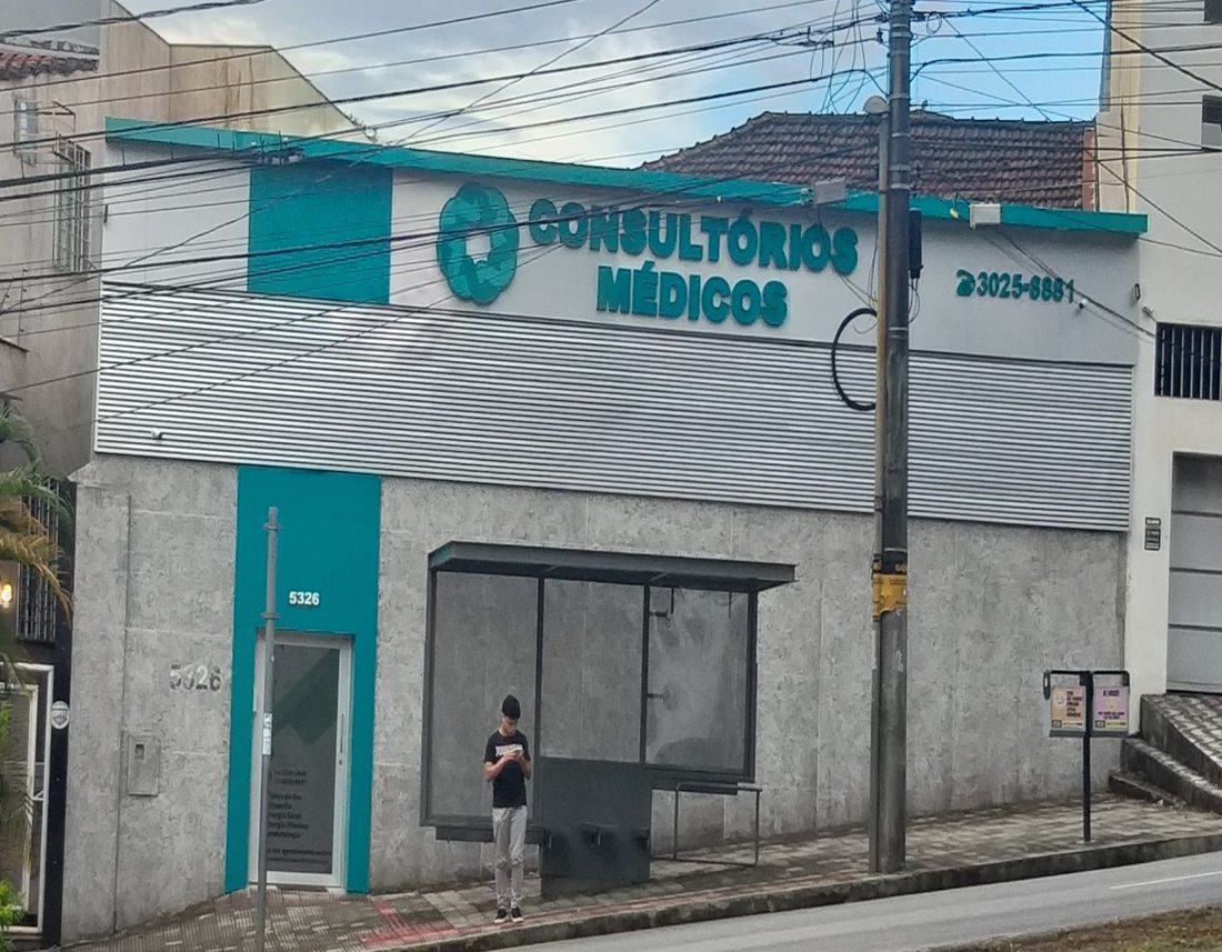 Fachada CMHI Contorno